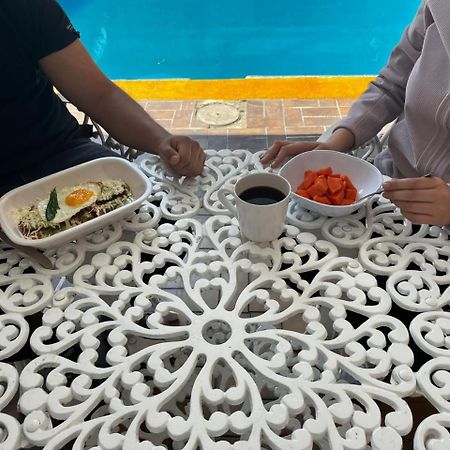 ホテル Palmas クエルナバカ エクステリア 写真